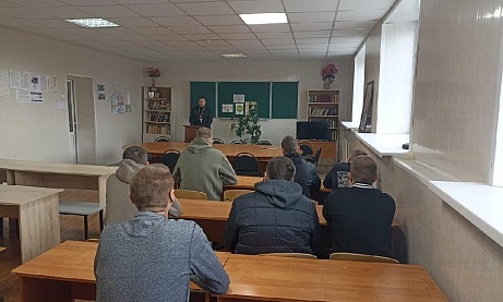 Протоиерей Антоний Шварев провел встречу с осужденными и сотрудниками уголовно-исполнительной системы