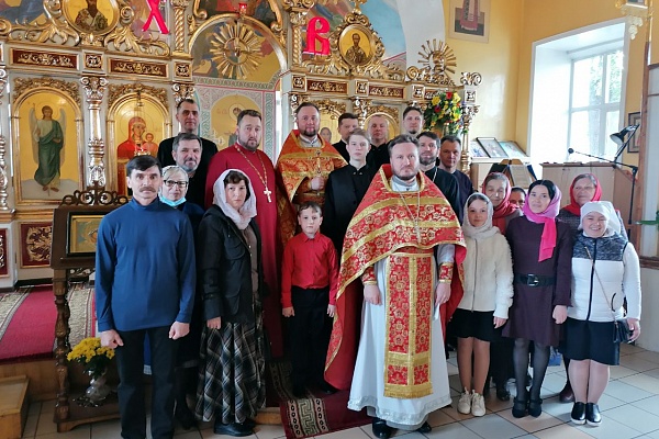 Поздравление с Днём рождения настоятеля протоиерея Александра Филиппова