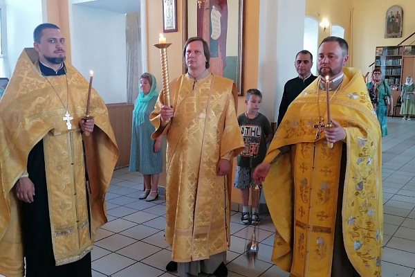 Всенощное бдение в канун праздника пророка Божия Илии  