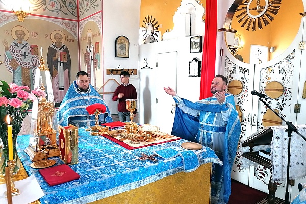 Праздник Покров Пресвятой Богородицы