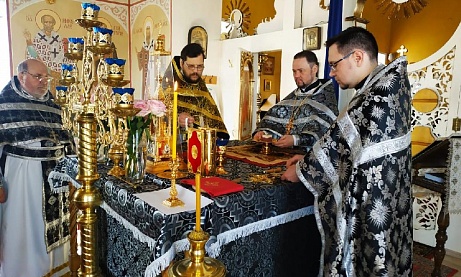 Божественная Литургия Преждеосвященных Даров   