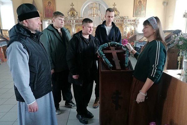 Состоялся мастер-класс по церковной флористики