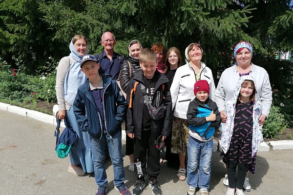  Паломническая поездка в Михайло-Архангельский храм села Кочетовка