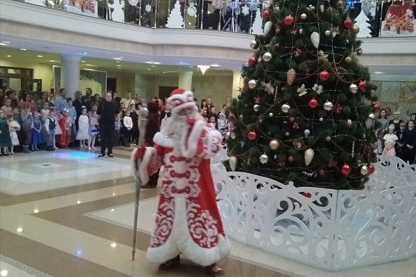 Рождественская ёлка в драмтеатре