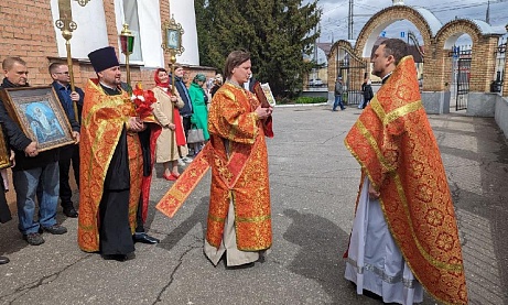Богослужения в день Антипасхи