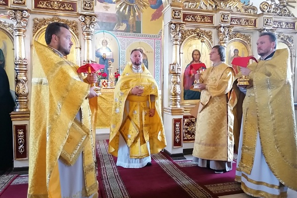 День памяти первоверховных апостолов Петра и Павла