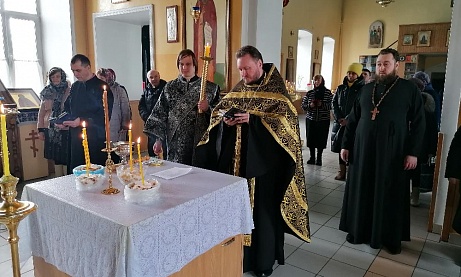 Служба в четверг первой седмицы Великого поста