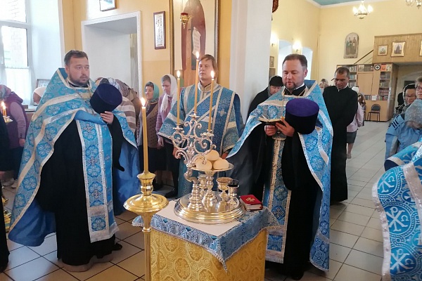 Всенощное бдение в канун праздника Рождества Пресвятой Богородицы 