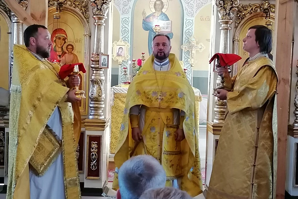 Богослужения в Неделю 7-ю по Пятидесятнице