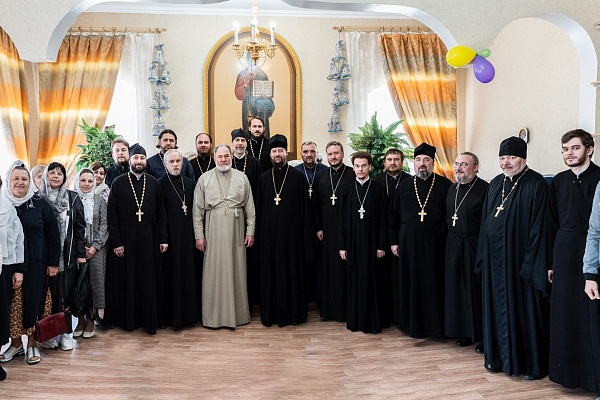 Иерей Сергий Карасёв присутствовал на встрече с заместителем Синодального отдела религиозного образования и катехизации игуменом Иоанном Рубиным