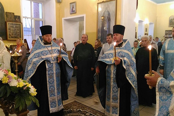 Всенощное бдение накануне Рождества Пресвятой Владычицы нашей Богородицы и Приснодевы Марии.