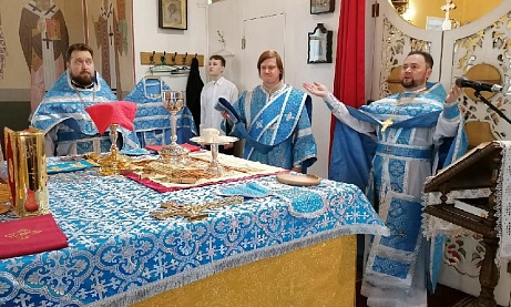 Празднование Казанской иконы Божией Матери
